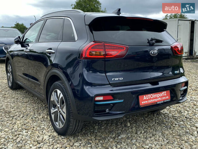 Синий Киа Niro, объемом двигателя 0 л и пробегом 119 тыс. км за 20800 $, фото 18 на Automoto.ua