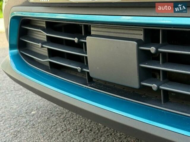 Киа Niro 2020 в Житомире на Automoto.ua Синий Киа Niro, объемом двигателя 0 л и пробегом 127 тыс. км за 19950 $, фото 15 на Automoto.ua