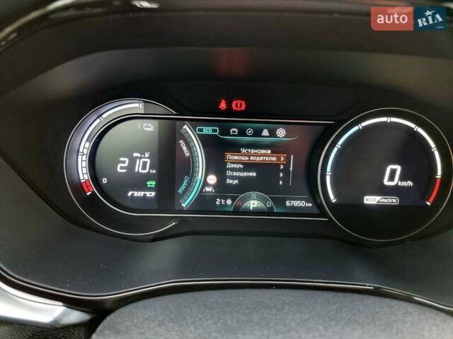 Синий Киа Niro, объемом двигателя 0 л и пробегом 67 тыс. км за 19399 $, фото 28 на Automoto.ua