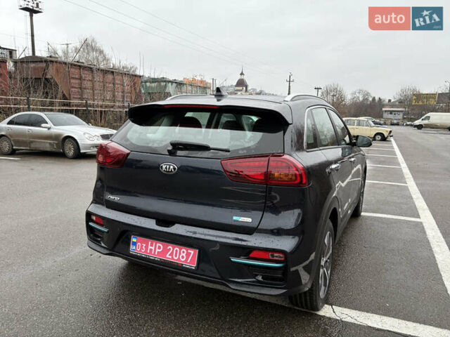 Синий Киа Niro, объемом двигателя 0 л и пробегом 125 тыс. км за 19600 $, фото 7 на Automoto.ua