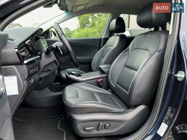 Синий Киа Niro, объемом двигателя 0 л и пробегом 119 тыс. км за 20800 $, фото 38 на Automoto.ua