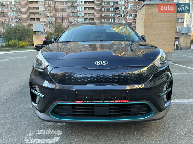 Киа Niro 2020 в Киеве на Automoto.ua Синий Киа Niro, объемом двигателя 0 л и пробегом 131 тыс. км за 17999 $, фото 2 на Automoto.ua