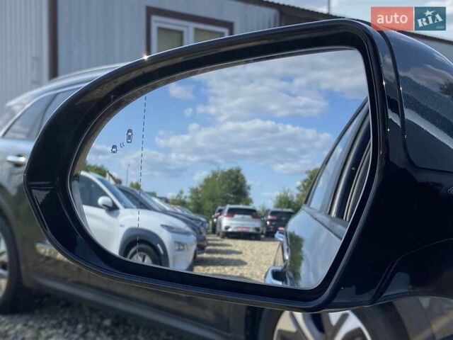 Синій Кіа Niro, об'ємом двигуна 0 л та пробігом 75 тис. км за 23900 $, фото 57 на Automoto.ua