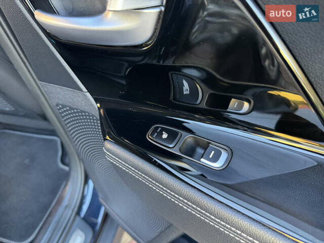 Синий Киа Niro, объемом двигателя 0 л и пробегом 170 тыс. км за 17999 $, фото 17 на Automoto.ua