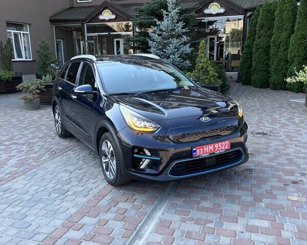 Синий Киа Niro, объемом двигателя 0 л и пробегом 112 тыс. км за 20800 $, фото 20 на Automoto.ua