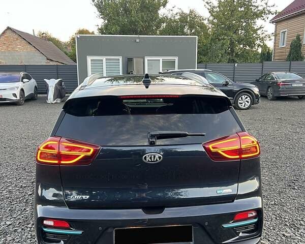 Киа Niro 2020 в Луцке на Automoto.ua Синий Киа Niro, объемом двигателя 0 л и пробегом 119 тыс. км за 19999 $, фото 12 на Automoto.ua