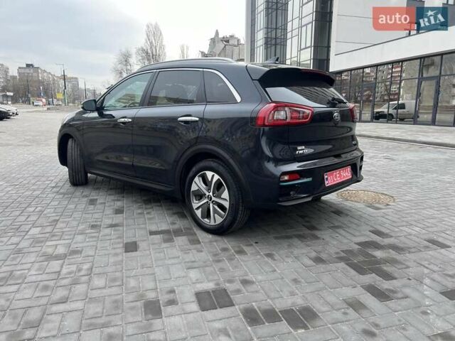 Синий Киа Niro, объемом двигателя 0 л и пробегом 89 тыс. км за 17500 $, фото 10 на Automoto.ua