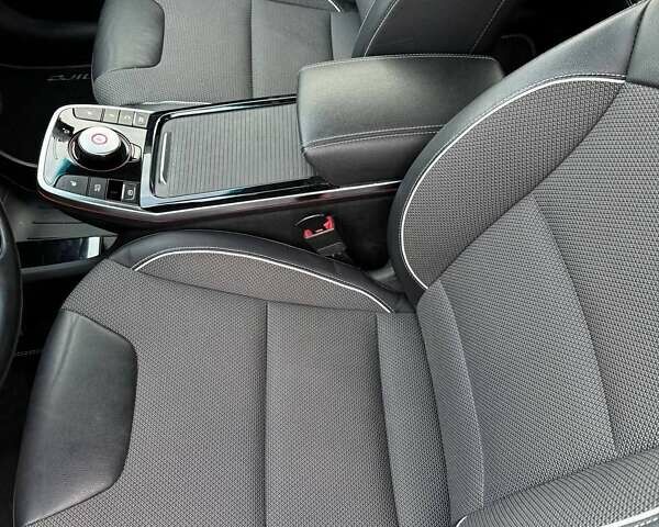 Синій Кіа Niro, об'ємом двигуна 0 л та пробігом 127 тис. км за 19166 $, фото 26 на Automoto.ua