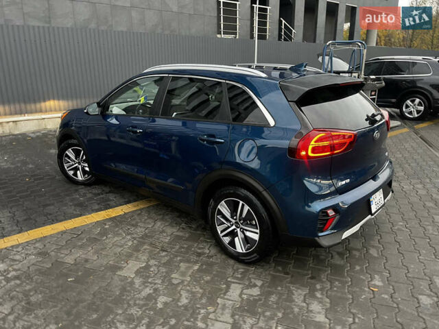 Синий Киа Niro, объемом двигателя 1.58 л и пробегом 58 тыс. км за 24500 $, фото 6 на Automoto.ua