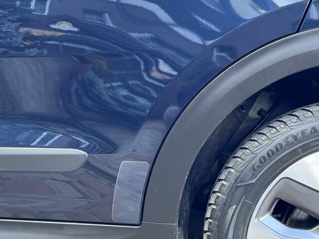 Синий Киа Niro, объемом двигателя 0 л и пробегом 112 тыс. км за 495 $, фото 6 на Automoto.ua