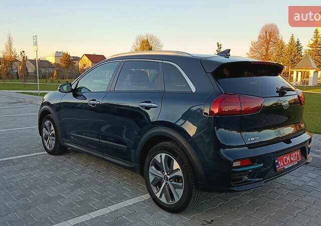 Киа Niro 2020 в Львове на Automoto.ua Синий Киа Niro, объемом двигателя 0 л и пробегом 149 тыс. км за 19900 $, фото 16 на Automoto.ua