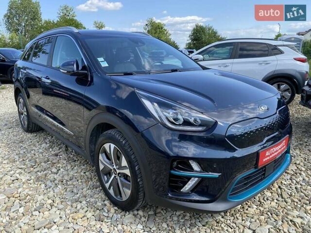 Синій Кіа Niro, об'ємом двигуна 0 л та пробігом 75 тис. км за 23900 $, фото 17 на Automoto.ua
