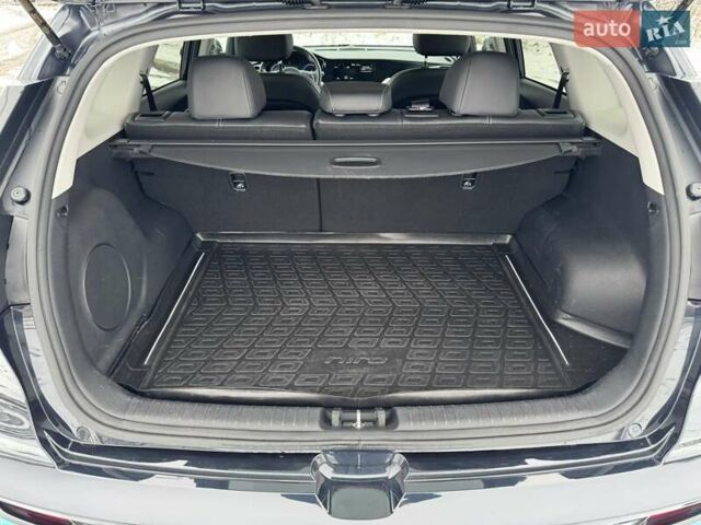 Синій Кіа Niro, об'ємом двигуна 0 л та пробігом 134 тис. км за 19300 $, фото 28 на Automoto.ua