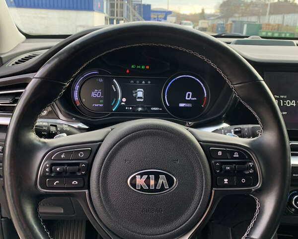 Синий Киа Niro, объемом двигателя 0 л и пробегом 104 тыс. км за 19150 $, фото 23 на Automoto.ua