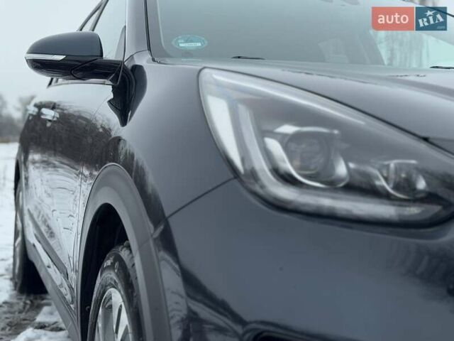 Синій Кіа Niro, об'ємом двигуна 0 л та пробігом 134 тис. км за 19300 $, фото 5 на Automoto.ua