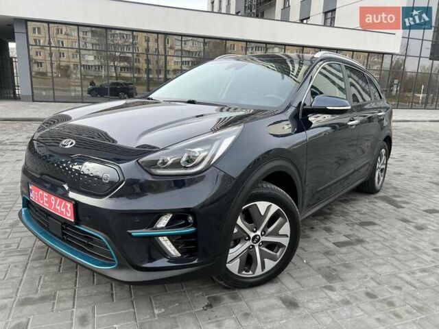 Синий Киа Niro, объемом двигателя 0 л и пробегом 89 тыс. км за 17500 $, фото 23 на Automoto.ua