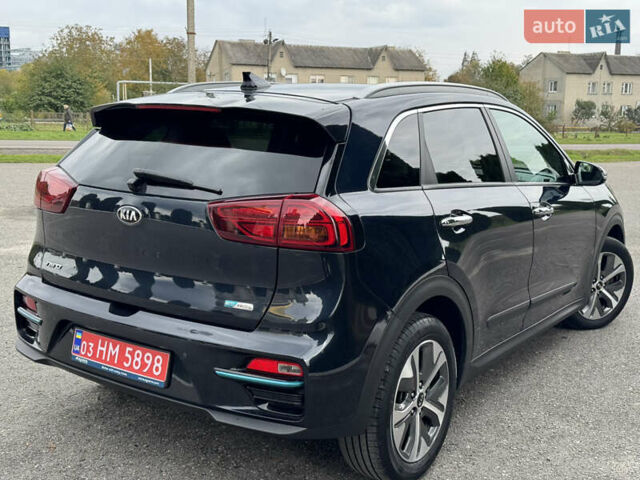 Киа Niro 2020 в Дубно на Automoto.ua Синий Киа Niro, объемом двигателя 0 л и пробегом 156 тыс. км за 19200 $, фото 14 на Automoto.ua