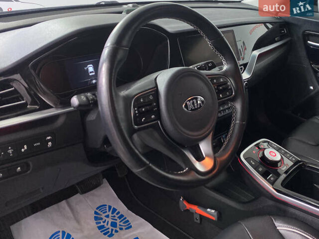 Синій Кіа Niro, об'ємом двигуна 0 л та пробігом 101 тис. км за 20950 $, фото 5 на Automoto.ua