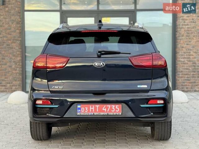 Синий Киа Niro, объемом двигателя 0 л и пробегом 90 тыс. км за 19999 $, фото 16 на Automoto.ua