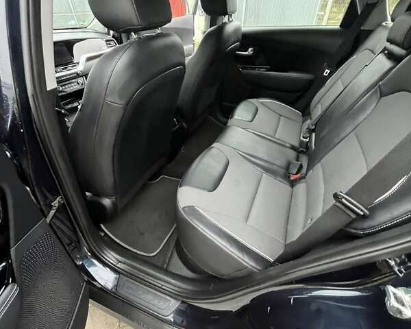 Синий Киа Niro, объемом двигателя 1.6 л и пробегом 120 тыс. км за 19113 $, фото 18 на Automoto.ua