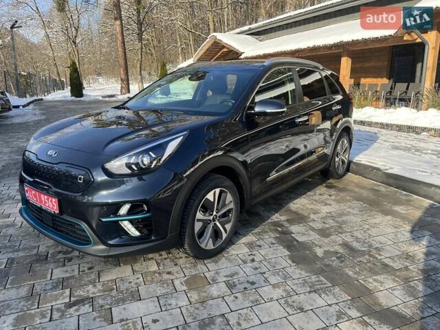 Синій Кіа Niro, об'ємом двигуна 0 л та пробігом 84 тис. км за 18500 $, фото 2 на Automoto.ua