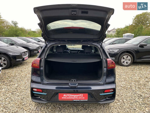 Синій Кіа Niro, об'ємом двигуна 0 л та пробігом 138 тис. км за 21200 $, фото 93 на Automoto.ua