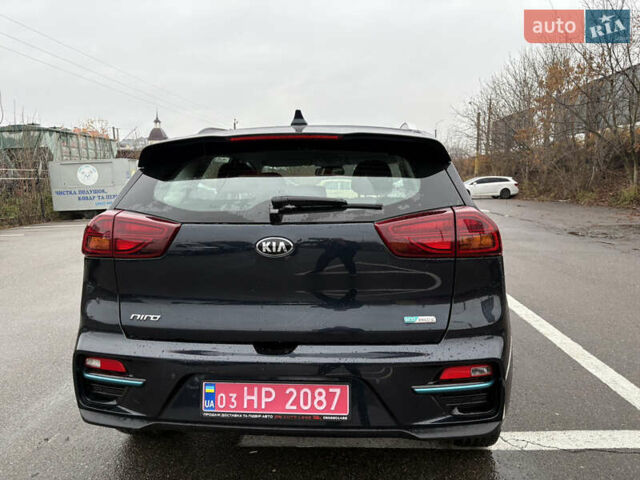 Синий Киа Niro, объемом двигателя 0 л и пробегом 125 тыс. км за 19600 $, фото 8 на Automoto.ua