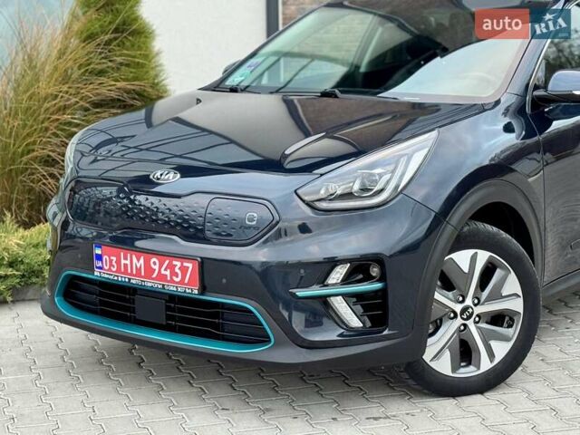 Синий Киа Niro, объемом двигателя 0 л и пробегом 95 тыс. км за 20500 $, фото 7 на Automoto.ua