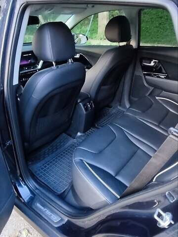 Синий Киа Niro, объемом двигателя 0 л и пробегом 137 тыс. км за 19470 $, фото 21 на Automoto.ua