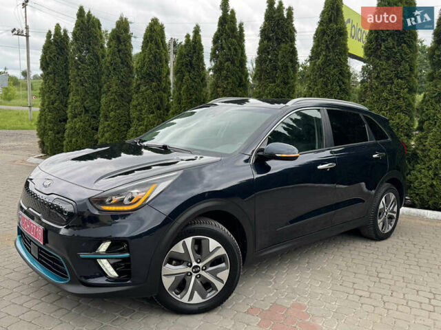 Синий Киа Niro, объемом двигателя 0 л и пробегом 88 тыс. км за 17999 $, фото 17 на Automoto.ua