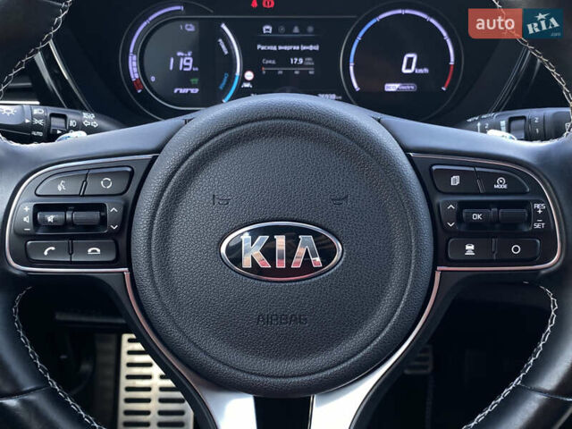 Киа Niro 2020 в Львове на Automoto.ua Синий Киа Niro, объемом двигателя 0 л и пробегом 76 тыс. км за 22900 $, фото 46 на Automoto.ua