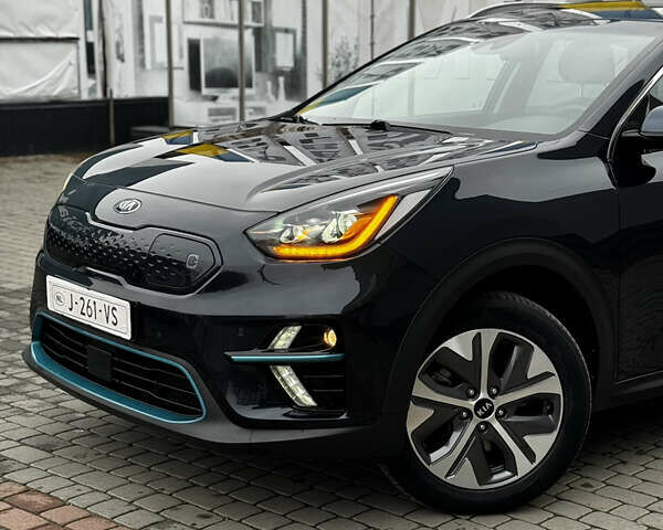 Синій Кіа Niro, об'ємом двигуна 0 л та пробігом 93 тис. км за 19999 $, фото 6 на Automoto.ua