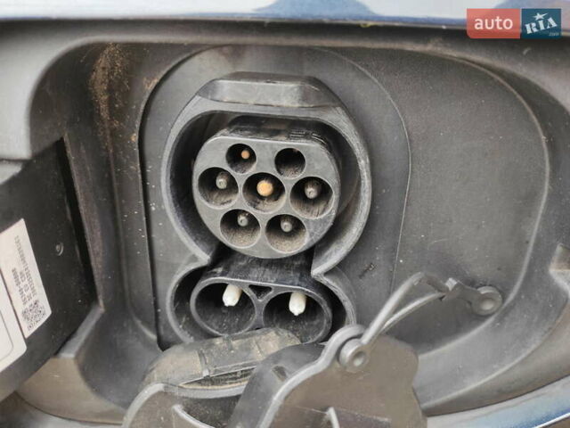 Синий Киа Niro, объемом двигателя 0 л и пробегом 131 тыс. км за 19500 $, фото 50 на Automoto.ua