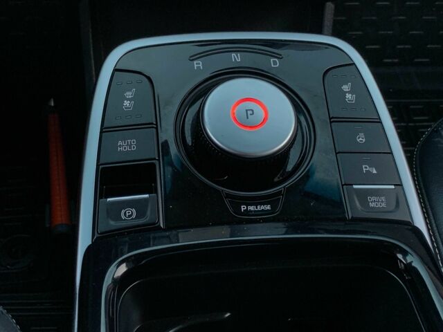 Синій Кіа Niro, об'ємом двигуна 0 л та пробігом 119 тис. км за 18455 $, фото 20 на Automoto.ua