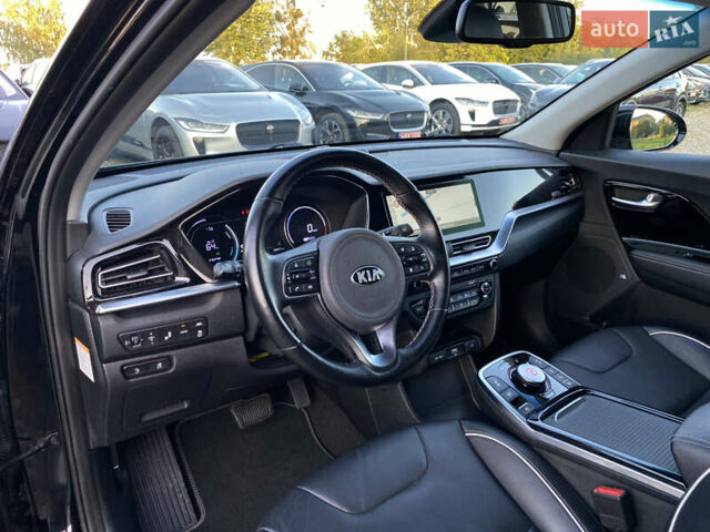 Синій Кіа Niro, об'ємом двигуна 0 л та пробігом 106 тис. км за 21900 $, фото 36 на Automoto.ua