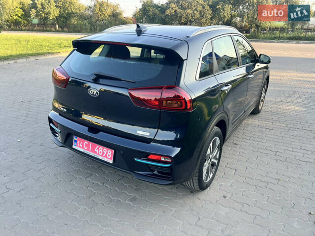 Синій Кіа Niro, об'ємом двигуна 0 л та пробігом 112 тис. км за 19500 $, фото 7 на Automoto.ua