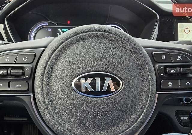 Синій Кіа Niro, об'ємом двигуна 0 л та пробігом 149 тис. км за 19000 $, фото 21 на Automoto.ua