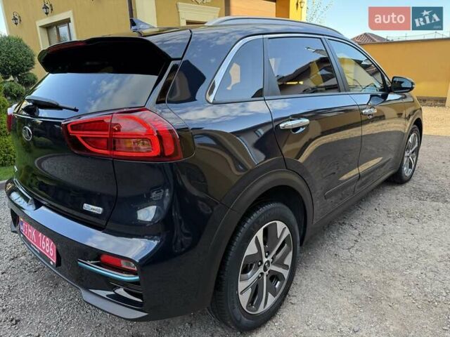 Синий Киа Niro, объемом двигателя 0 л и пробегом 138 тыс. км за 18350 $, фото 8 на Automoto.ua