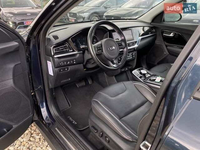 Синий Киа Niro, объемом двигателя 0 л и пробегом 72 тыс. км за 21700 $, фото 25 на Automoto.ua