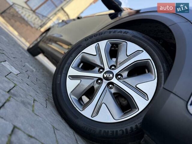 Синий Киа Niro, объемом двигателя 0 л и пробегом 78 тыс. км за 20950 $, фото 14 на Automoto.ua