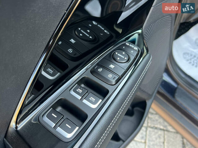 Синий Киа Niro, объемом двигателя 0 л и пробегом 92 тыс. км за 18799 $, фото 32 на Automoto.ua