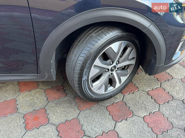 Синій Кіа Niro, об'ємом двигуна 0 л та пробігом 170 тис. км за 18499 $, фото 49 на Automoto.ua