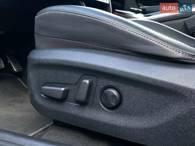 Синій Кіа Niro, об'ємом двигуна 0 л та пробігом 76 тис. км за 22900 $, фото 8 на Automoto.ua