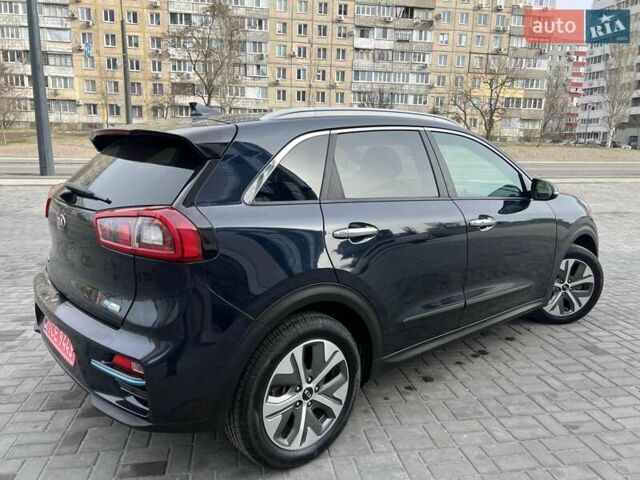 Синий Киа Niro, объемом двигателя 0 л и пробегом 89 тыс. км за 17500 $, фото 29 на Automoto.ua
