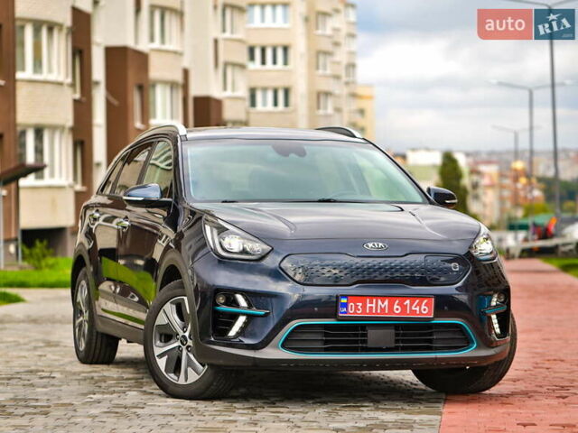 Синий Киа Niro, объемом двигателя 0 л и пробегом 131 тыс. км за 19500 $, фото 1 на Automoto.ua