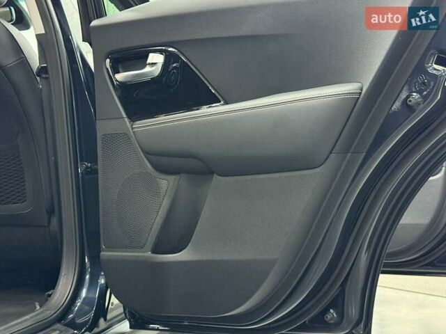 Синій Кіа Niro, об'ємом двигуна 0 л та пробігом 90 тис. км за 19989 $, фото 30 на Automoto.ua