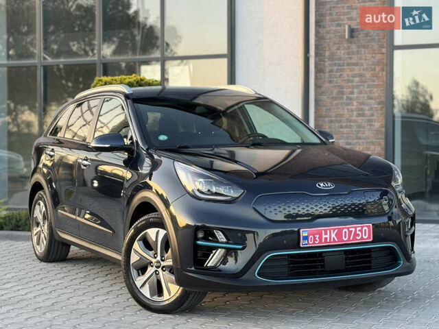Синий Киа Niro, объемом двигателя 0 л и пробегом 129 тыс. км за 18800 $, фото 7 на Automoto.ua