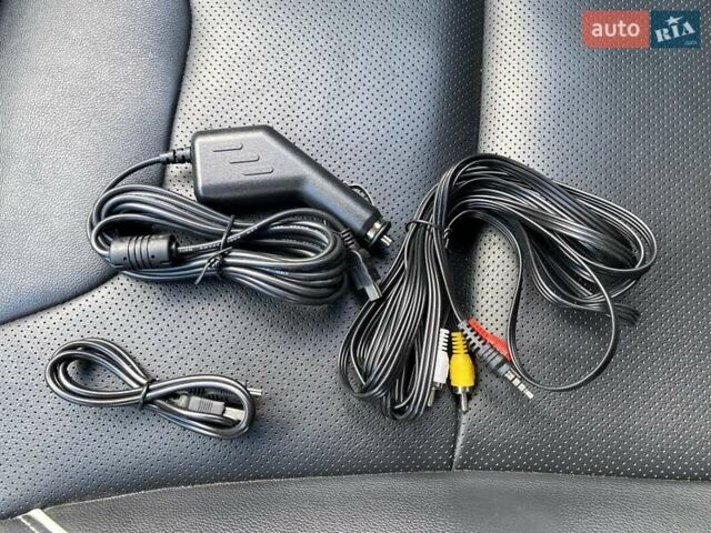 Синій Кіа Niro, об'ємом двигуна 0 л та пробігом 97 тис. км за 21950 $, фото 52 на Automoto.ua