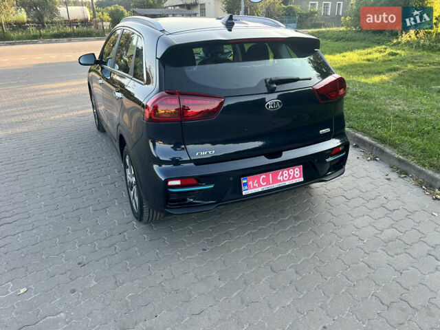 Синій Кіа Niro, об'ємом двигуна 0 л та пробігом 112 тис. км за 19500 $, фото 5 на Automoto.ua