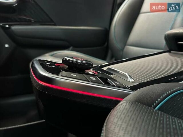 Синій Кіа Niro, об'ємом двигуна 0 л та пробігом 32 тис. км за 23900 $, фото 63 на Automoto.ua